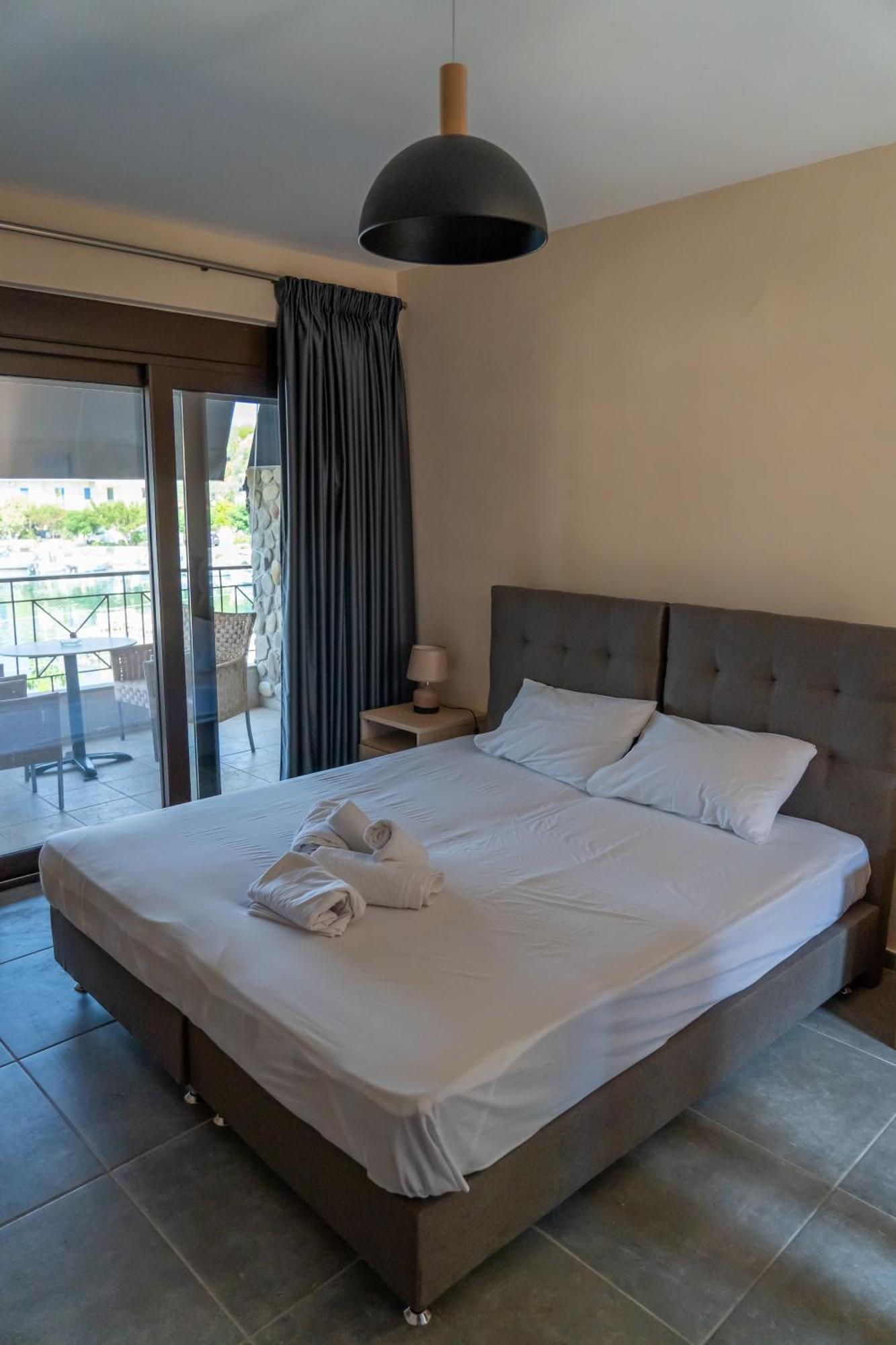 Vathi  Prego Living Apartments מראה חיצוני תמונה