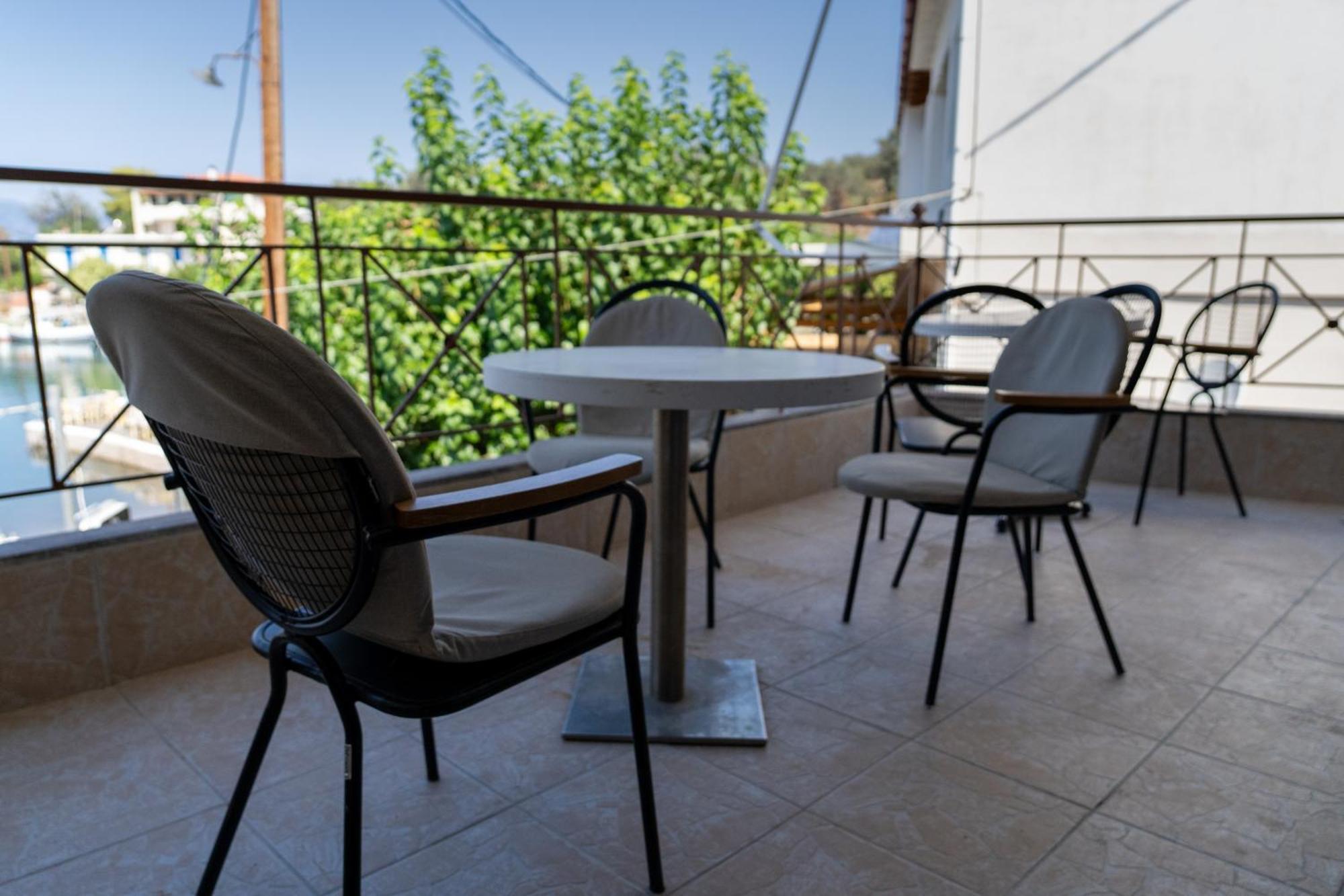 Vathi  Prego Living Apartments מראה חיצוני תמונה